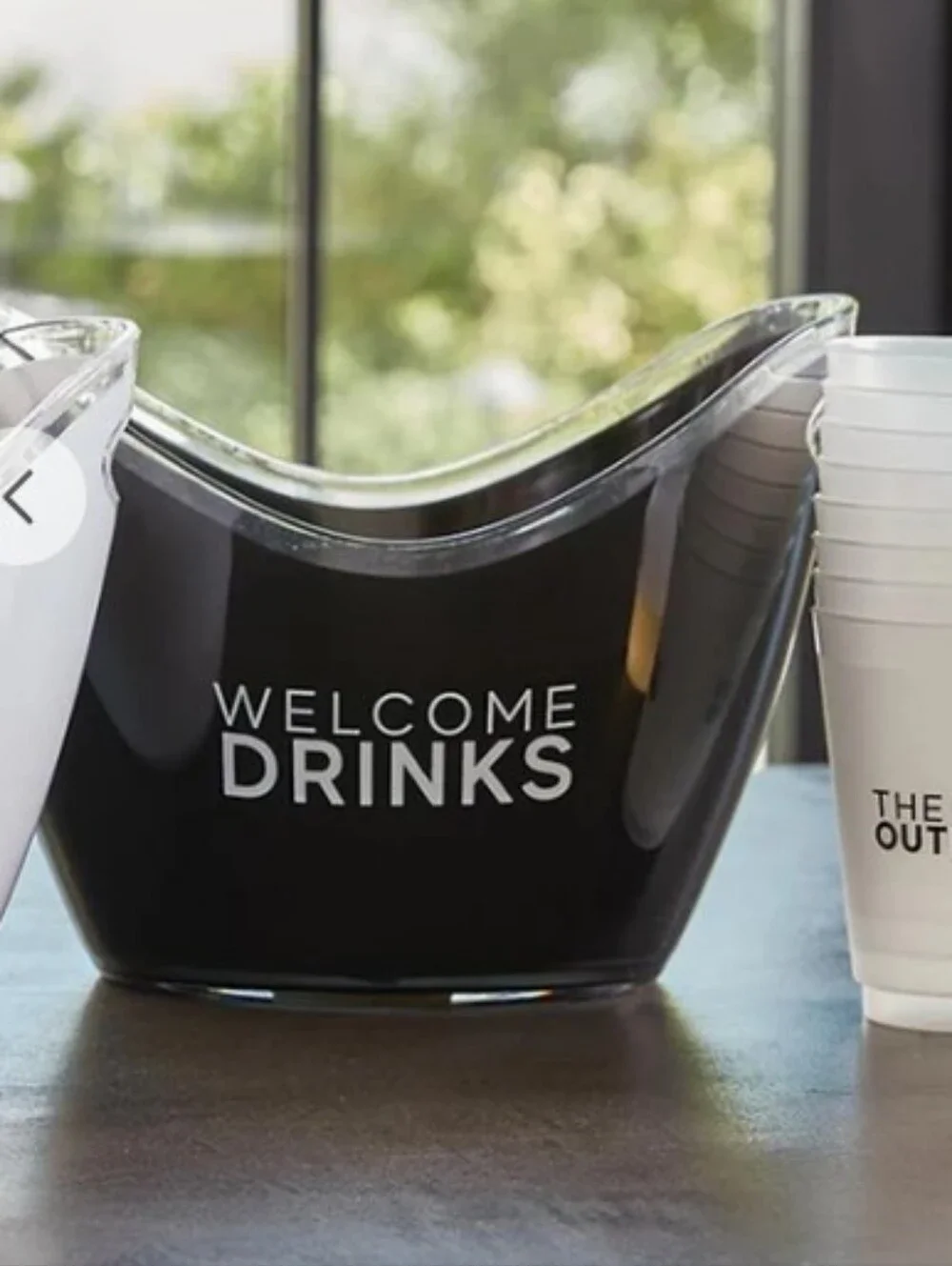 'Welcome Drinks' Beverage Ice Bucket (Black 🖤)